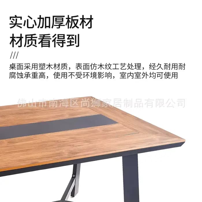 Tables et chaises d'extérieur pour restaurants et cafés extérieurs