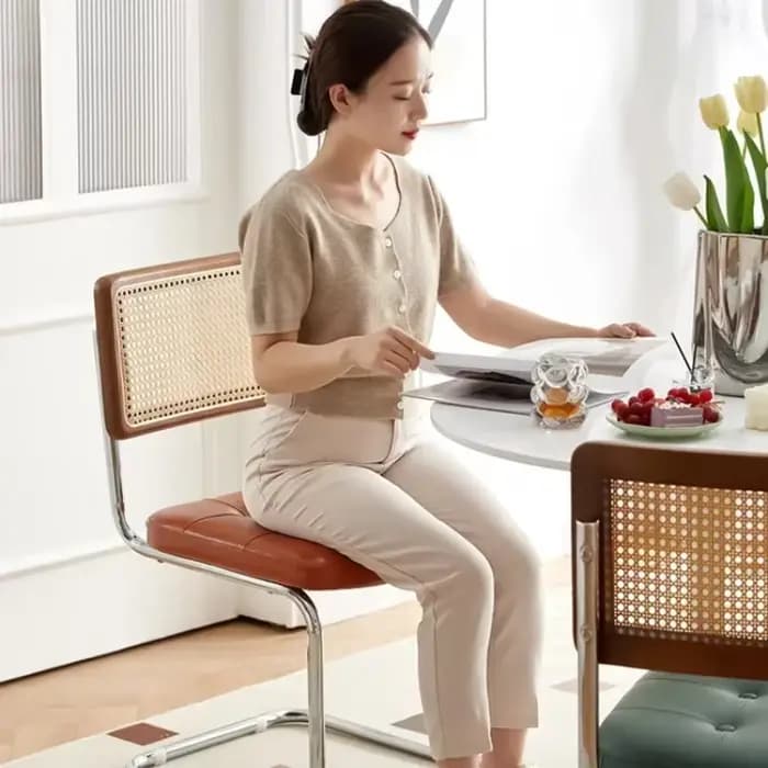 Chaise de Salle à Manger Vintage en Rotin et Bois Massif de Style Nordique Rétro