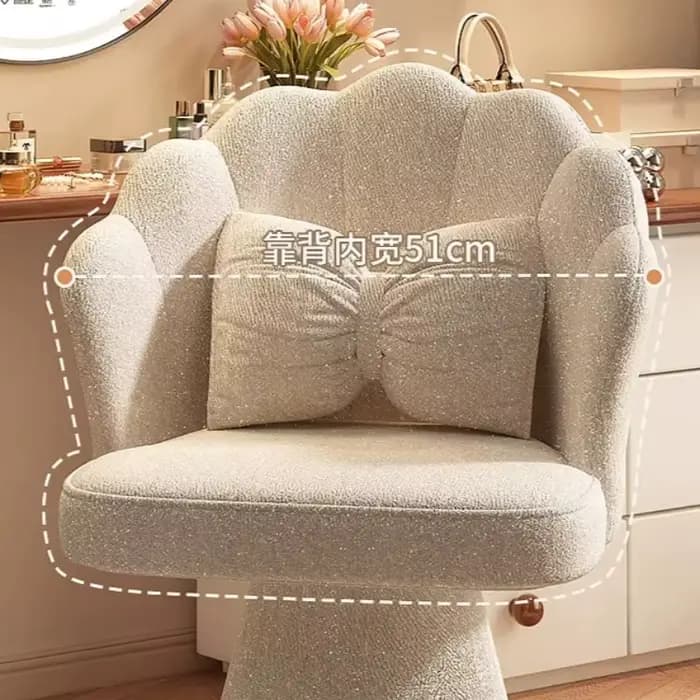 Fauteuils de salon individuels classiques et minimalistes
