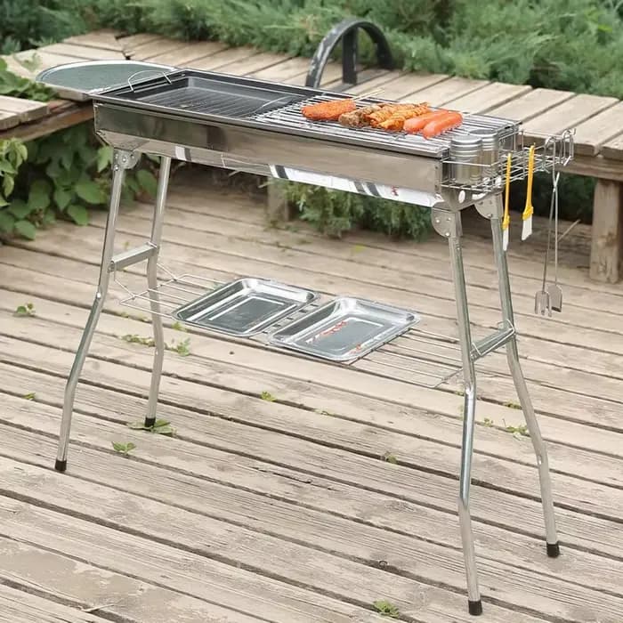 Grill à charbon de bois d'extérieur en acier inoxydable