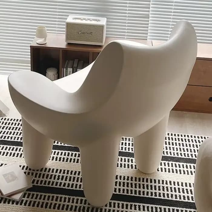 Canapé en plastique, chaises de salon modernes