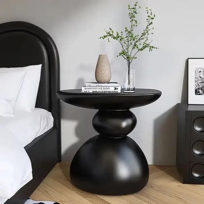 Table d'appoint moderne en forme de galet