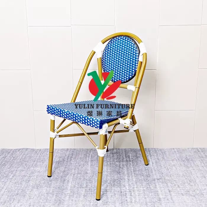 Chaise d'extérieur empilable de salle à manger fini en bambou écologique