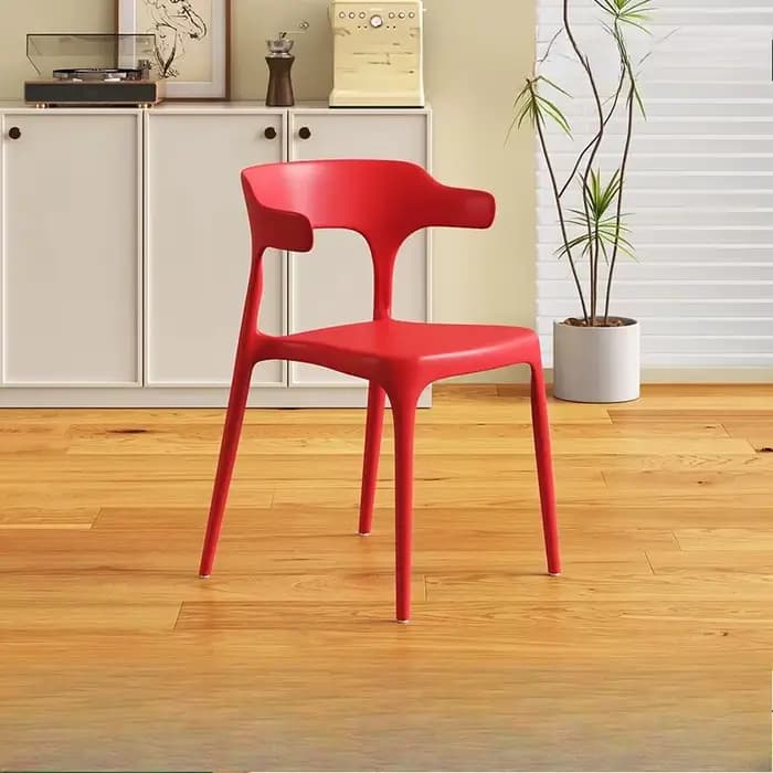 Chaises en plastique empilables pour cuisine et chambre