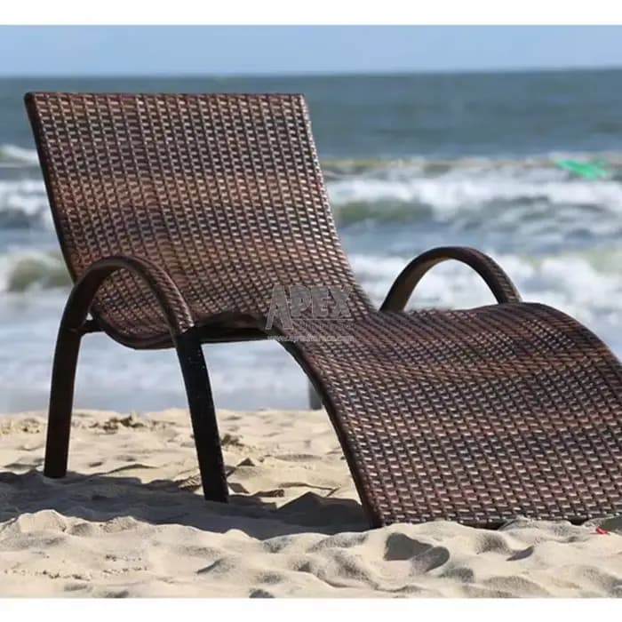 Piscine en rotin moderne en osier noir gris Chaise inclinable extérieure lit de soleil
