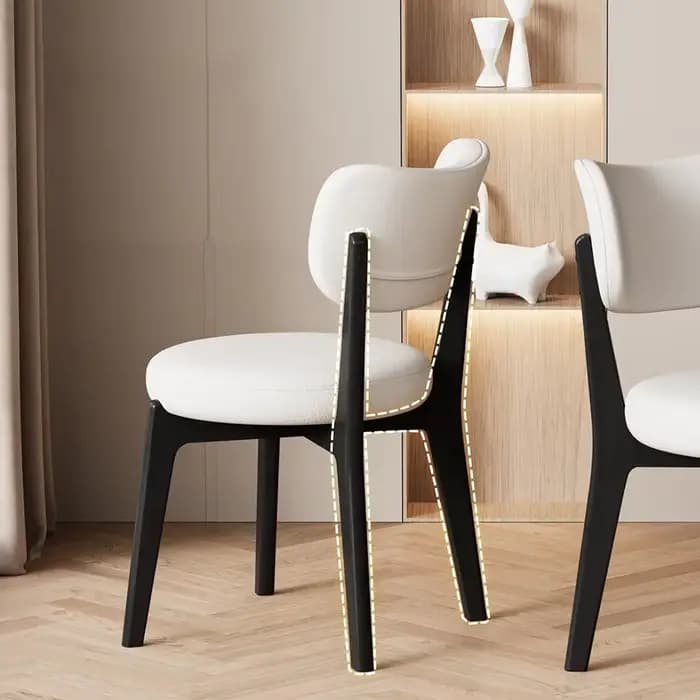 Beaux chaises de salle à manger modernes coussins de luxe design cuisine