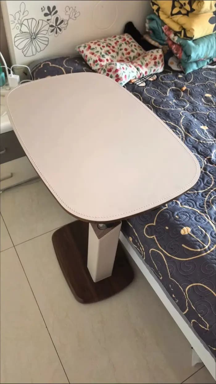 Table de lit d'appoint réglable multifonctionnelle, bureau rotatif réglable en hauteur pour ordinateur portable, mobilier de bureau d'étude à domicile
