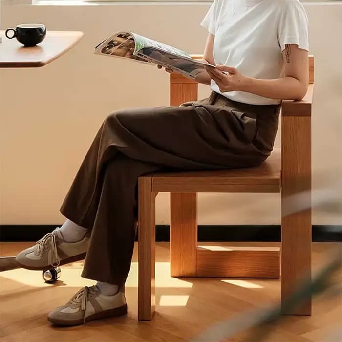 MOMO-Chaise simple en bois massif antique, chaise de loisirs simple, chaise de salle à manger italienne légère, chaise créative de luxe, design personnalisé