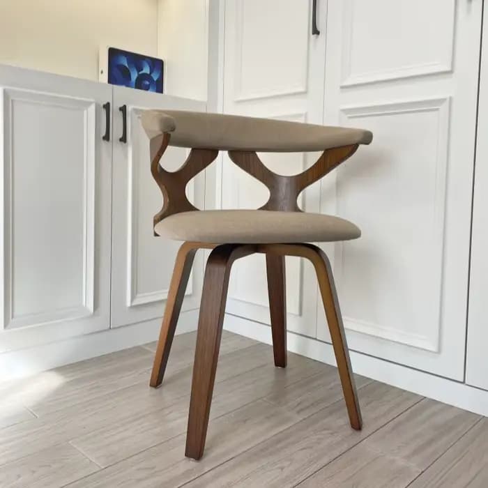 Gardenia-Chaise de salle à manger moderne du milieu du siècle