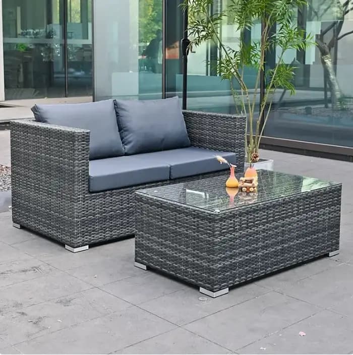 Ensemble de meubles de jardin en osier